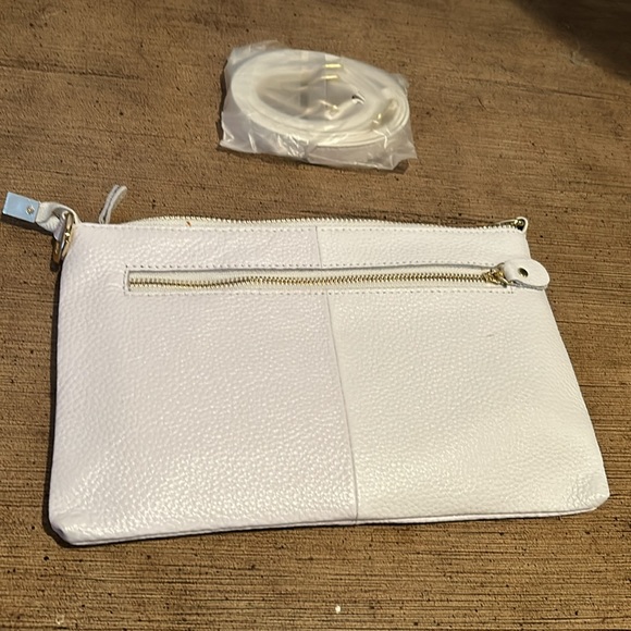 White Leather Bag. Unbranded. - Picture 2 of 9